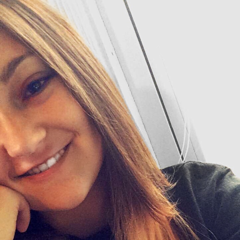 Meet your Posher, Kayla